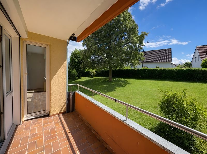 3,5-ZIMMERWOHNUNG MIT BALKON UND ZWEI STELLPLÄTZEN – bezugsfrei